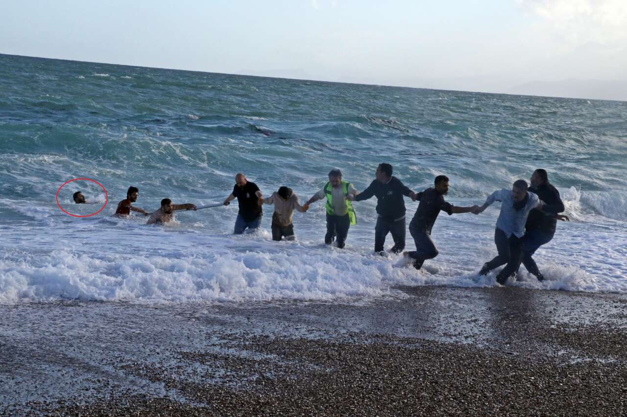 Konyaaltı’nda boğularak ölen gencin suya girme sebebi yürekleri yaktı 6